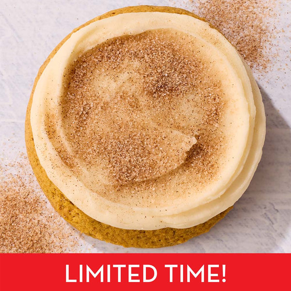 Finest Pumpkin Cheesecake Cookie with Buttercream Icing